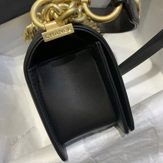 Chanel女包 67085# Chanel2020年新款羊皮包 手提金屬LoGo Chanel鏈條單肩斜挎小號包  djc3988